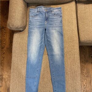 American Eagle Outfitters Light Blue Skinny Jeans